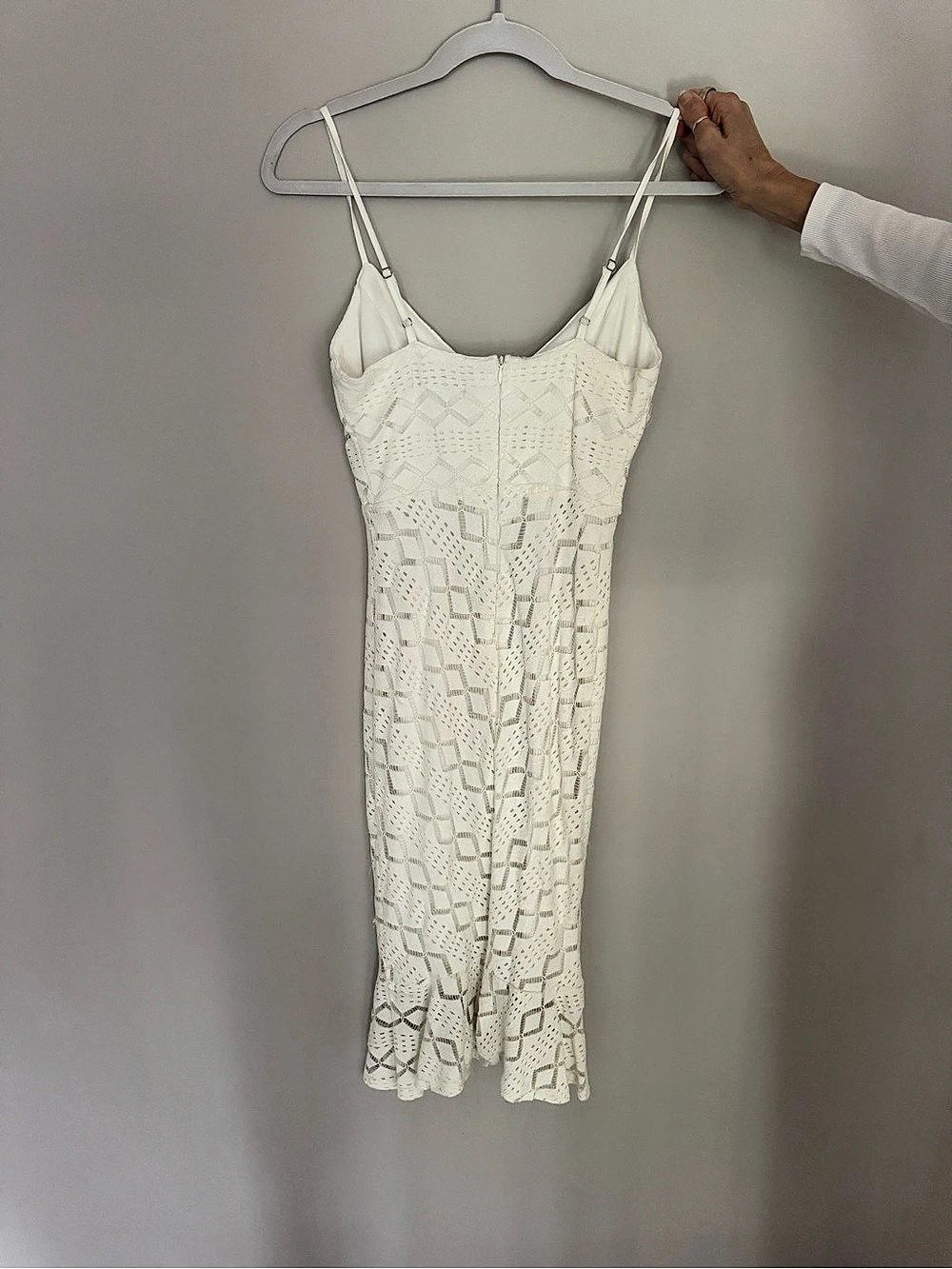 Lulu’s Midi Dress in White - Like New